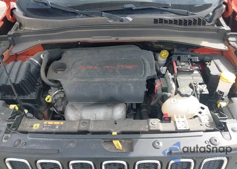 2015 Jeep Renegade Latitude from USA, damaged, VIN ZACCJBBT4FPC33427